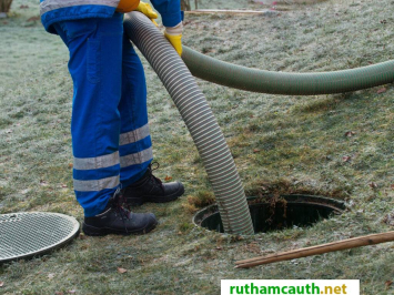 Bảng báo giá dịch vụ rút hầm cầu Phường Long Trường