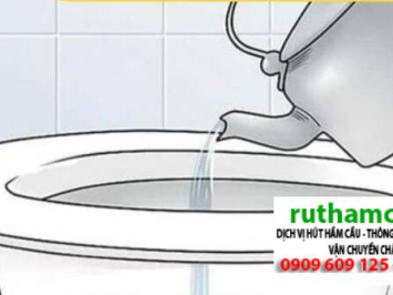 Thông Bồn Cầu Bằng Nước Rửa Chén Cực Mạnh