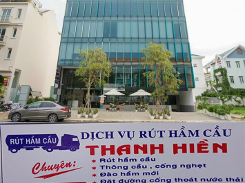 Rút hầm cầu tại tòa nhà văn phòng quận 7