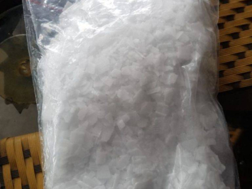 Hướng Dẫn Cách Thông Cống Bằng Xút Và Những Lưu Ý Khi Sử Dụng