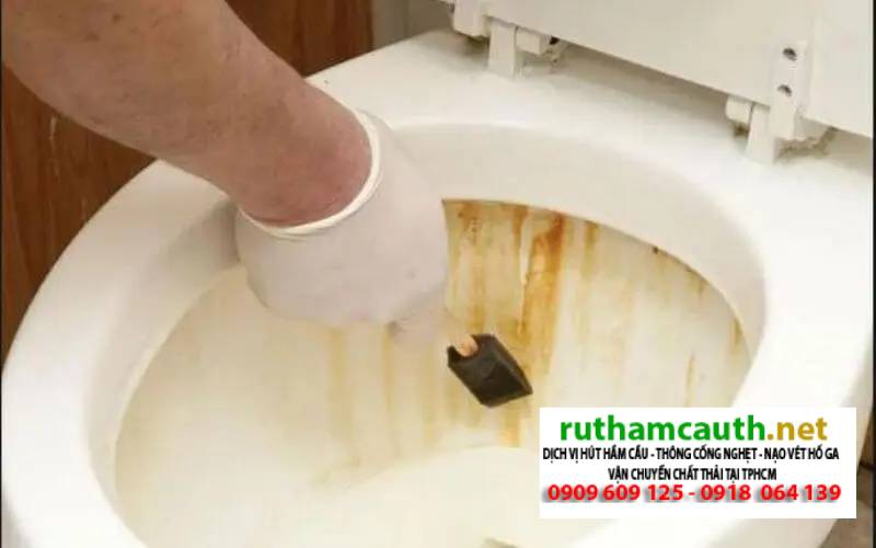 10 Cách làm sạch bồn cầu ố vàng trở nên trắng sáng như mới