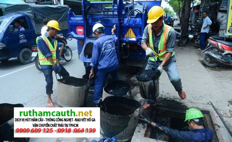 Hướng Dẫn 2 Cách Hút Bể Phốt Tại Nhà Từ Vật Dụng Gia Đình