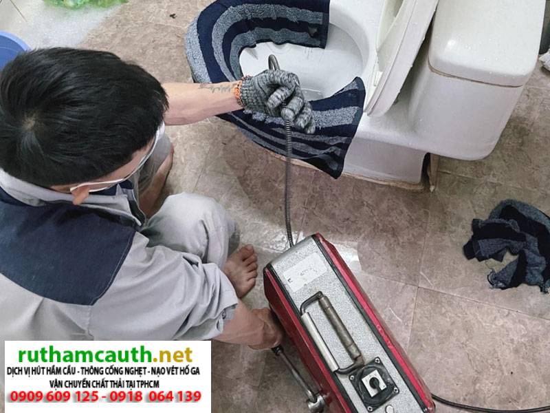 Cách Thông Cống Rãnh Tại Nhà – Có Nên Gọi Dịch Vụ?