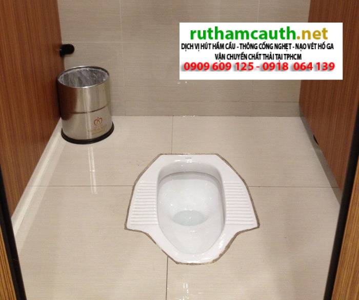 9 cách thông tắc bồn cầu ngồi xổm, bồn cầu bệt Hiệu Quả