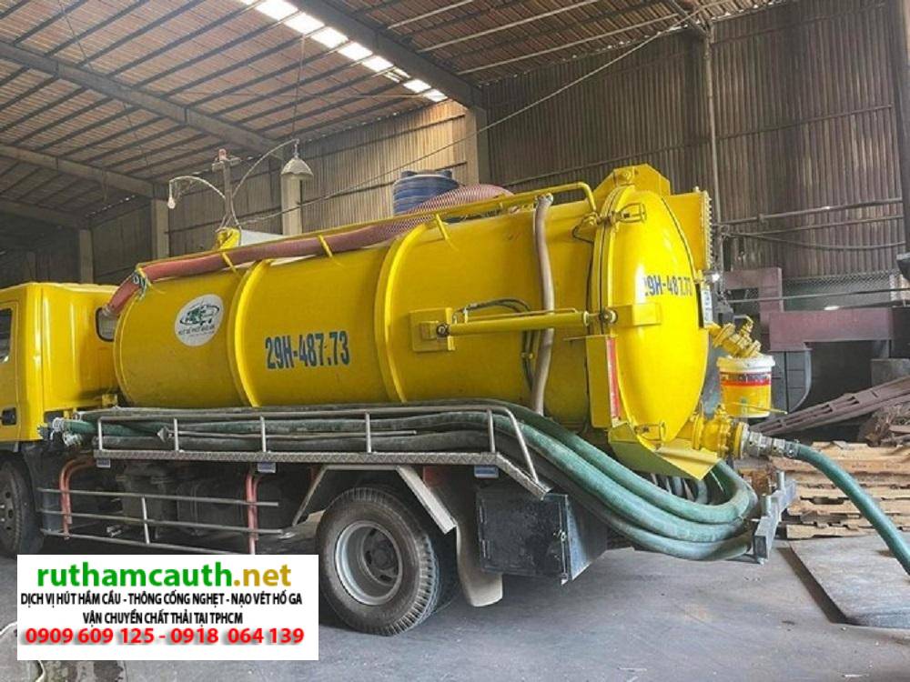 Cách tính tiền hút bể phốt để tránh bị vòi thêm tiền