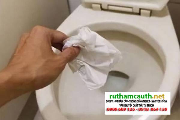 Có nên vứt giấy vào bồn cầu hay không? Câu trả lời khiến nhiều người bất ngờ