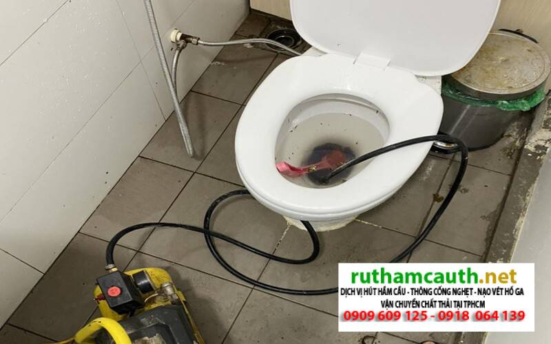 Dấu Hiệu Hầm Cầu Bị Đầy Và Cách Xử Lý