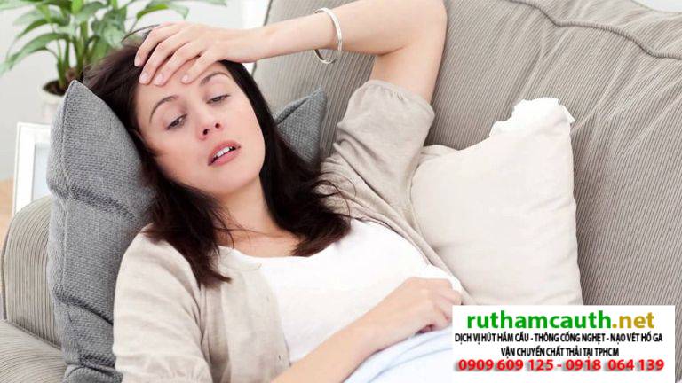 Hít Phải Bột Thông Cống Nguy Hiểm Không? Cần Làm Gì?