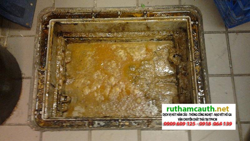 Làm gì khi hố ga bị trào ngược? Cách xử lý hiệu quả nhất