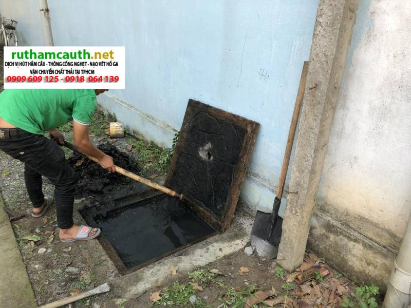 Làm gì khi hố ga bị trào ngược? Cách xử lý hiệu quả nhất