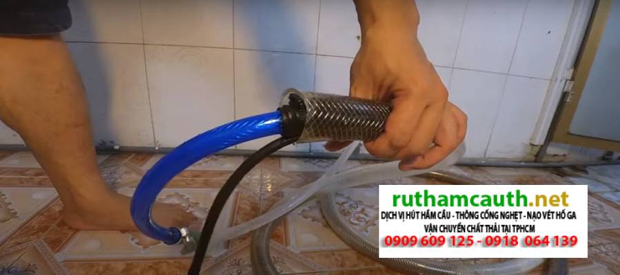 Hướng dẫn cách thông ống nước sinh hoạt bị tắc
