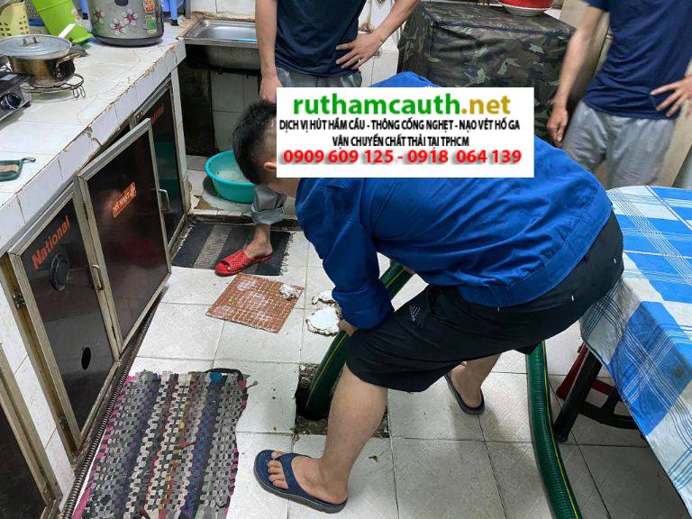 Hút Bể Phốt Ở Ngăn Nào? Khi Nào Cần Hút Cả 3 Ngăn?