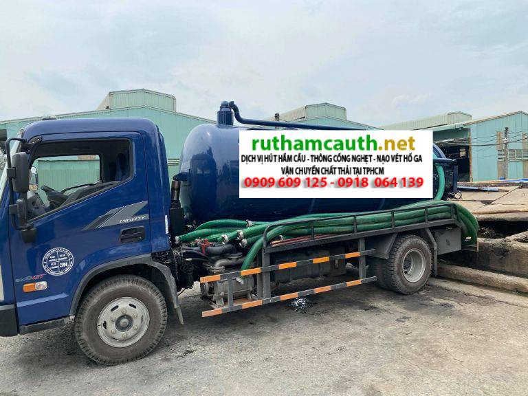 Review 6 Kinh Nghiệm Khi Thuê Hút Bể Phốt Tránh Mất Tiền Oan