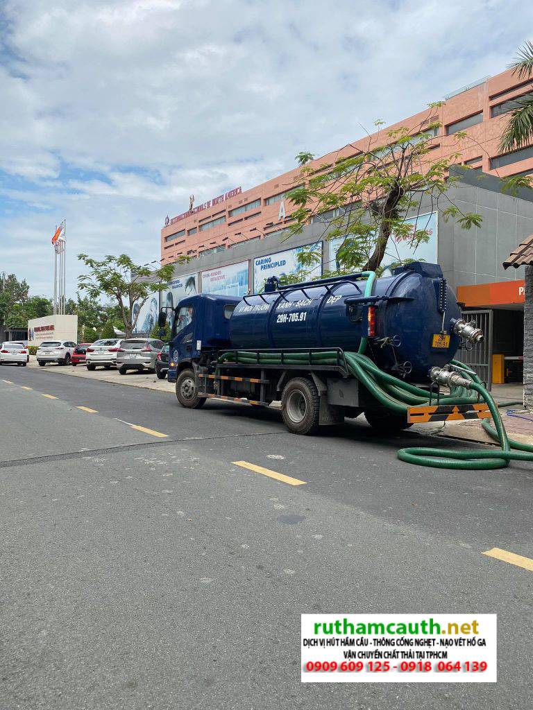 Review 6 Kinh Nghiệm Khi Thuê Hút Bể Phốt Tránh Mất Tiền Oan