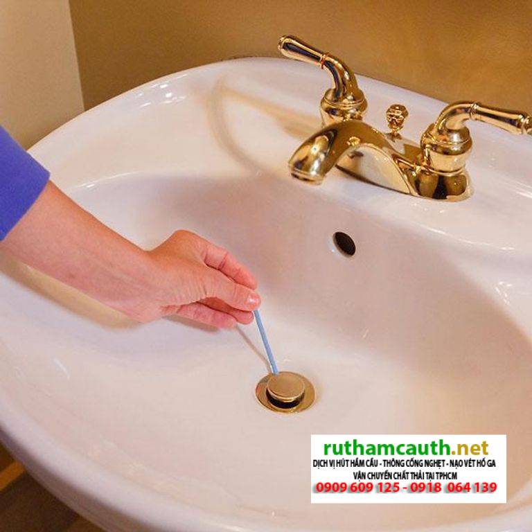 Que Thông Cống Có Hiệu Quả Không? Cách dùng que thông cống