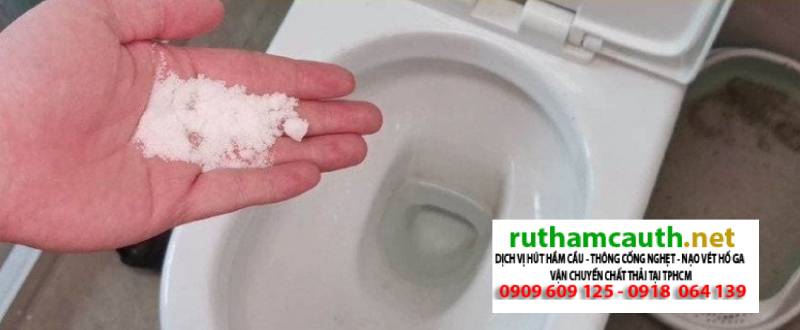 Thông Bồn Cầu Bằng Muối Hiệu Quả Như Thợ Lành Nghề