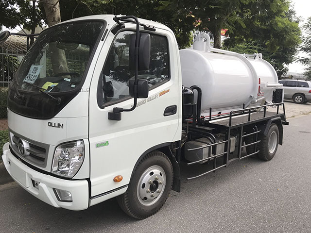 Thông bồn cầu bị nghẹt do cặn bẩn – Xử lý triệt để