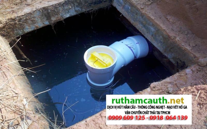 Thông cống nghẹt sân thượng, ống thoát nước mưa