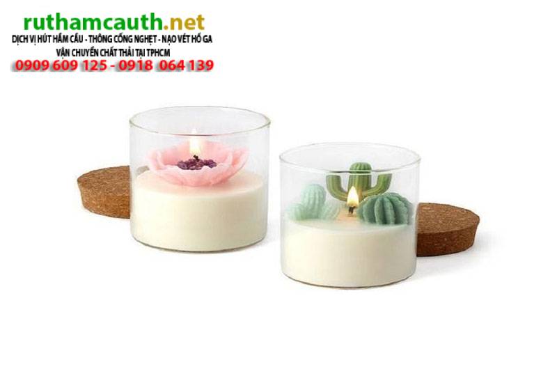 Sử dụng sáp thơm, túi thơm khử mùi nhà vệ sinh hiệu quả