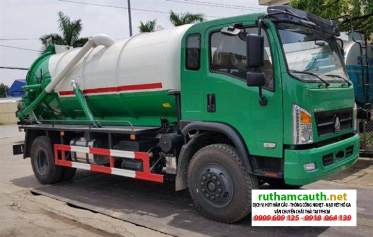 Xe Hút Bể Phốt 10 Khối: Phí dịch vụ, Dùng Cho Bể Mấy Khối?
