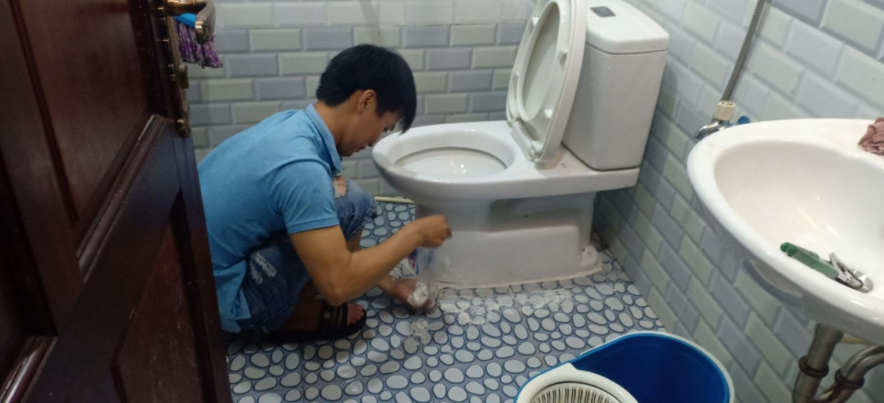 Cách xử lý nhà vệ sinh bị hôi rất đơn giản
